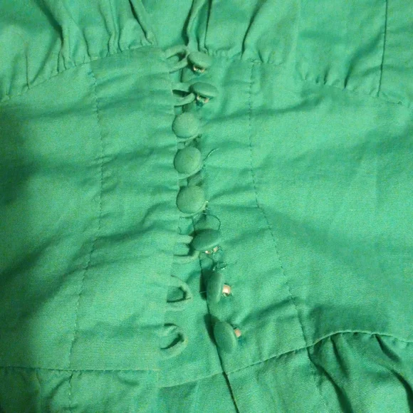 Structured peplum top with button waist - Picture 14 of 15